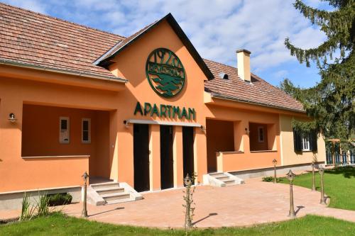 . Százesztendős Révészház Apartman