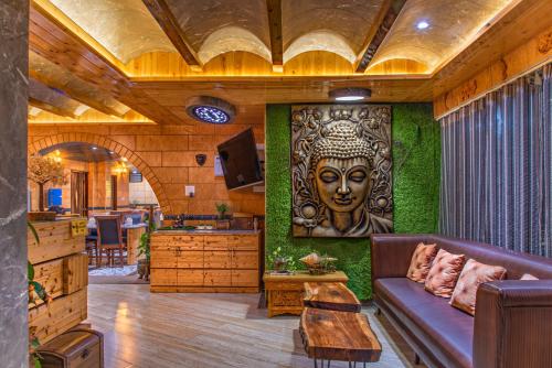 บริการและสิ่งอำนวยความสะดวก, กนิษก์ รีทรีต เชล (Kanishka Retreat Chail) in ไชล์