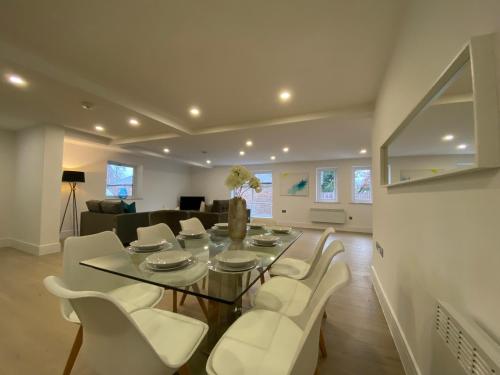 Iekārtas, Eden Grove Holiday Homes by Guestz in Greitesbija