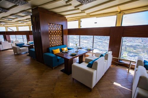 Pub/Lounge, Le Park Concord Najran in Najran