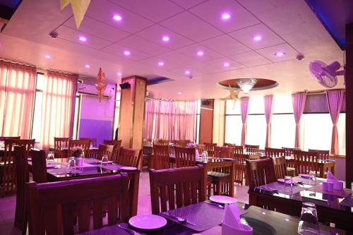 Restorāns, Hotel Dooars Mountain in Alipurduar