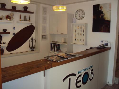 Teos Hotel