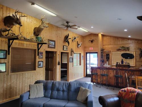 Dog-Friendly The Lodge Home - image 2