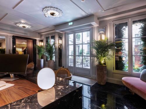 Melia Paris Notre Dame - image 10