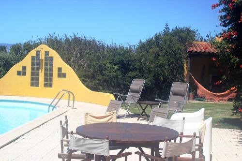 GuestReady - Lovely Casa do Vale in Sintra up to 7pax cottage Codeceira