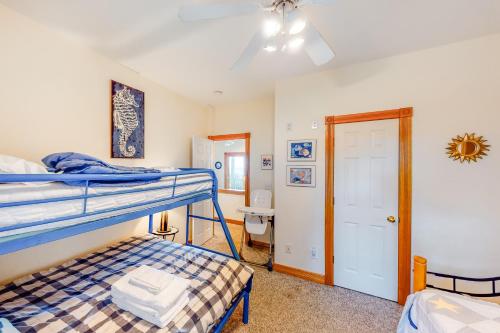 Great S'Cape #3-BB Great S'Cape #3-BB