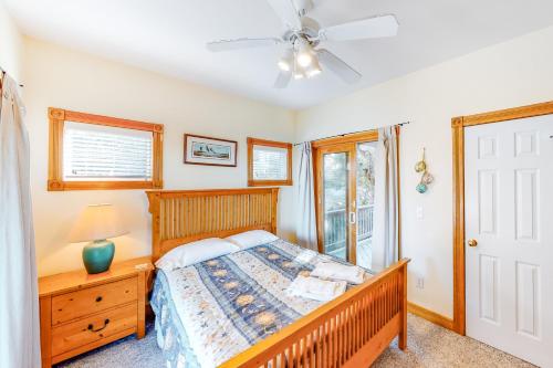 Great S'Cape #3-BB Great S'Cape #3-BB