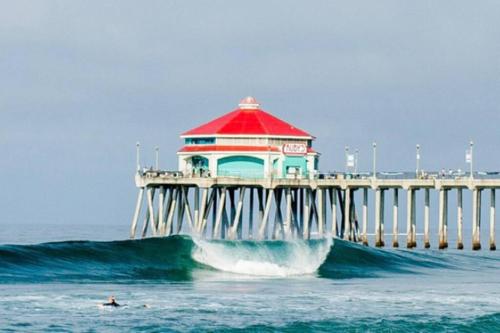 Közeli látványosságok, Steps To The Beach, Main Street and Pacific City - 2BR in Huntington Beach