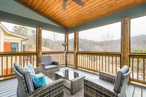 Cullowhee Home with Game Room, Wraparound Decks - Cullowhee