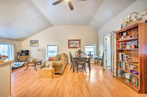 Dog Heaven Clarendon Studio about 15 Mi to Skiing in 申魯斯伯里