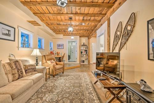 Pet-Friendly Clarendon Home with River Access! in 申魯斯伯里