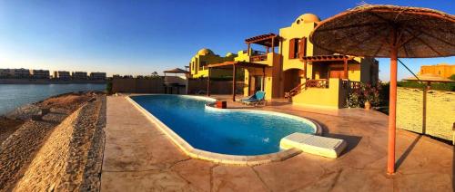Sabina Private pool 3 BR