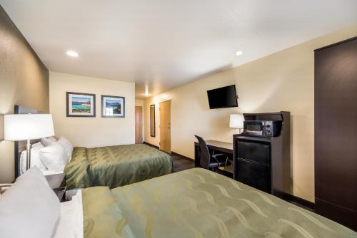 Quality Inn & Suites near NAS Fallon