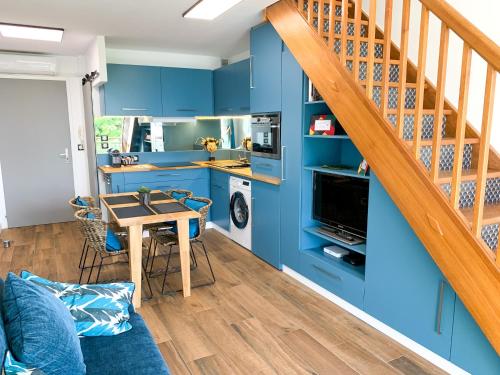 Le Petrel Noir - Appartement sur la plage des Roches Noires a Saint-Gilles-les-Bains