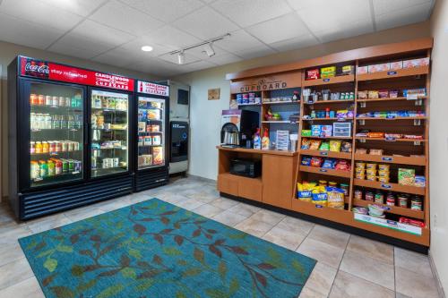 Candlewood Suites Kalamazoo an IHG Hotel - image 6
