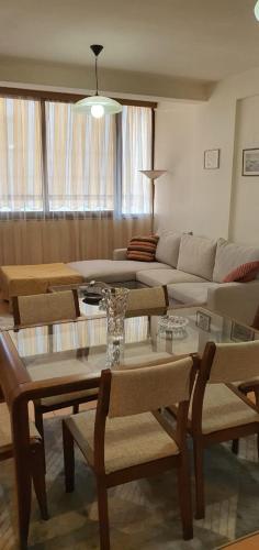 AMA lovely Apartement 350 m from Scanderbeg Square