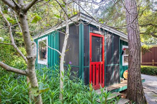 Hibiscus Coffee & Guesthouse, Santa Rosa Beach