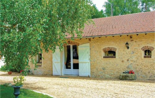 Holiday Home Le Pressoir gîte à louer Rambouillet