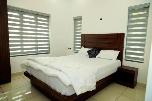 VARENYA HomeStay @Munnar