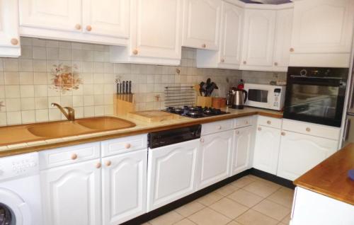 Gorgeous Home In Blosville With Kitchen
