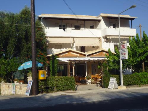 LICHNOS Babis Taverna & Rooms in Parga