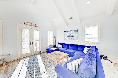 Blue Pelican at Palmilla Beach