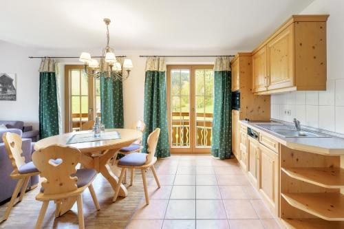 Køkken, Hotel Schlehdorn in Feldberg ( Baden Wuerttemberg )