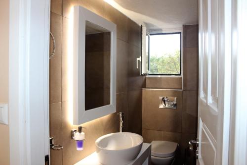 Minas new apartment 2mins walking from Stoupa beach