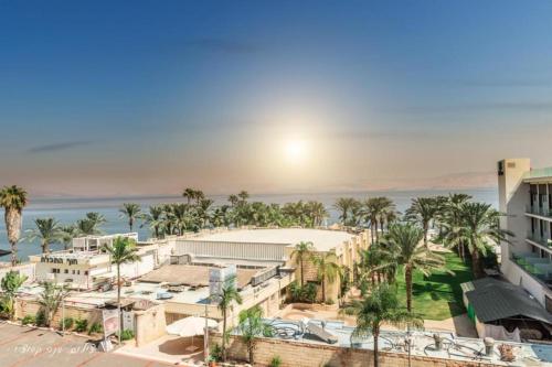 提比哩亚 Kings Towers Blue Beach 4星级 单人房 外观