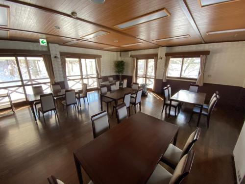 ゲストハウス西洞館