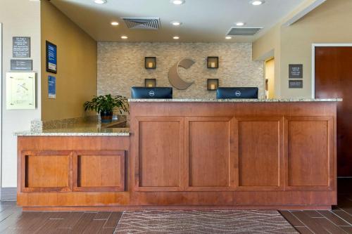 Comfort Inn & Suites Mandan - Bismarck