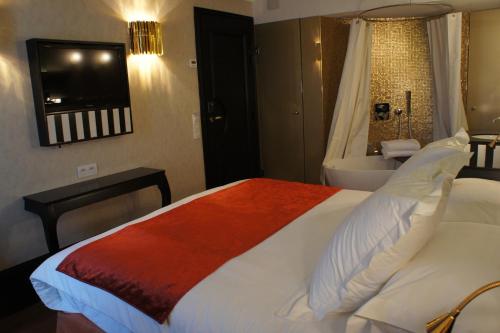 Tonic Hotel Saint-Germain in Quartier Saint-Germain-des-Pres - Luxembourg