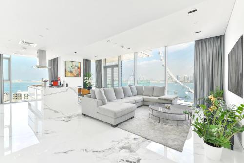 Luxurious 3 BR w maidroom in BLUEWATERS ISLAND