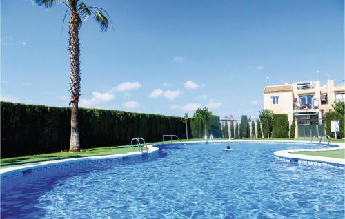 . Stunning Apartment In Torrevieja With Wifi, Outdoor Swimming Pool And Swimming Pool