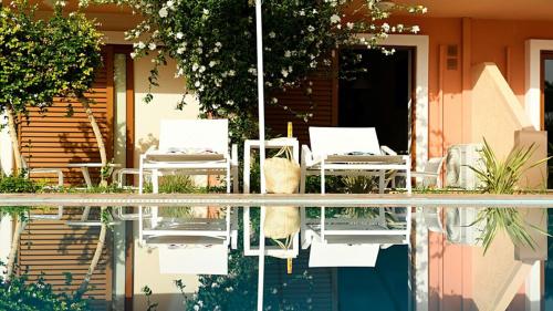 Aristea Hotel - image 9