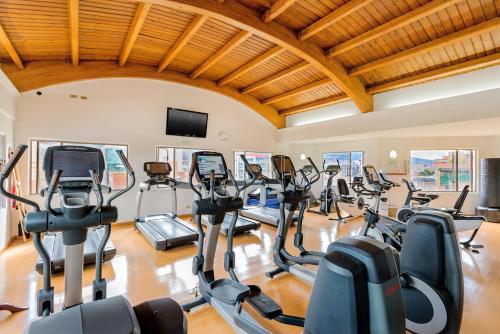 33453897 Casa Dann Carlton Hotel & SPA