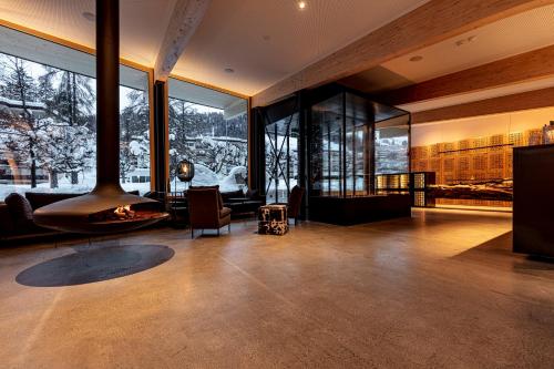 Hotel Arnica Scuol - Adults Only