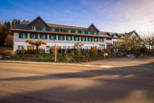 Hasenstrick Hotel-Restaurant-Flugplatz
