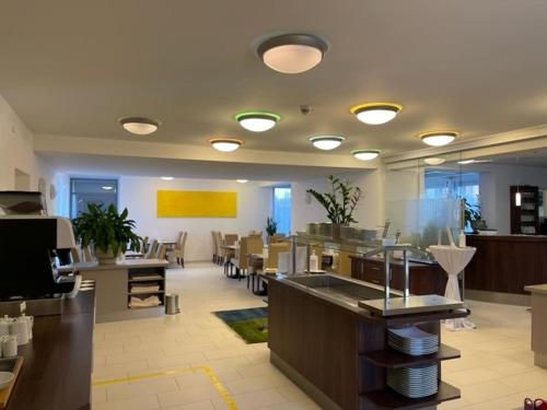 אוכל ומשקאות, Hotel Garni Colora in באד רדקרסבורג