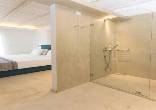 Princess Of Naxos - image 5
