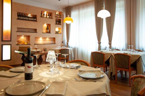 Albergo San Carlo – Ormea, NY