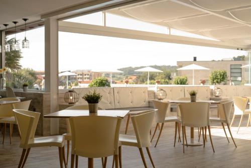 Hotel Piramide 2 - image 14