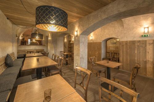 Restaurant, Hotel Na Stare poste in Jilemnice