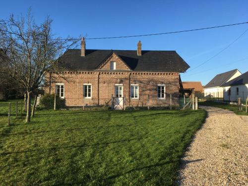 LE TILLEUL gîte à louer La Saussaye