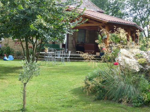 Maison de charme, piscine naturelle Dordogne Périgord