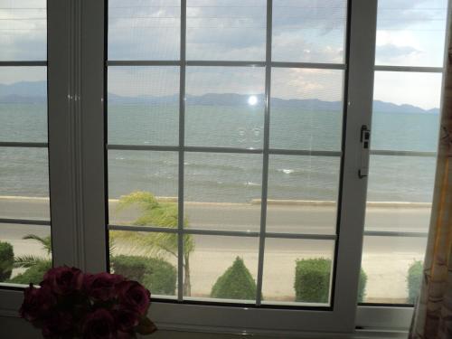 Miloi Rooms and Apartments