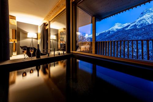 Hotel Arnica Scuol - Adults Only