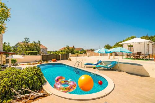 House Dubrovnik Chalets - image 5