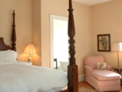The Manor Inn
