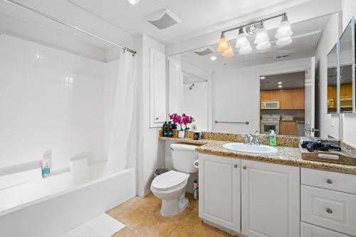 2 Bedrooms/2 Bathrooms Private Apartment with kitchen/pool in Irvine Spectrum